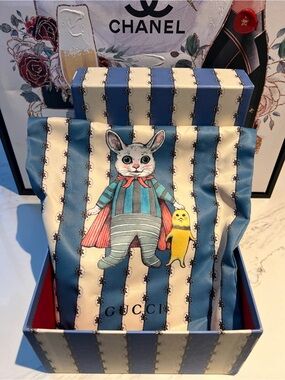 Gucci x Higuchi Yuko GG Supreme Children/Adult Waist Pouch w/ Dustbag and Box